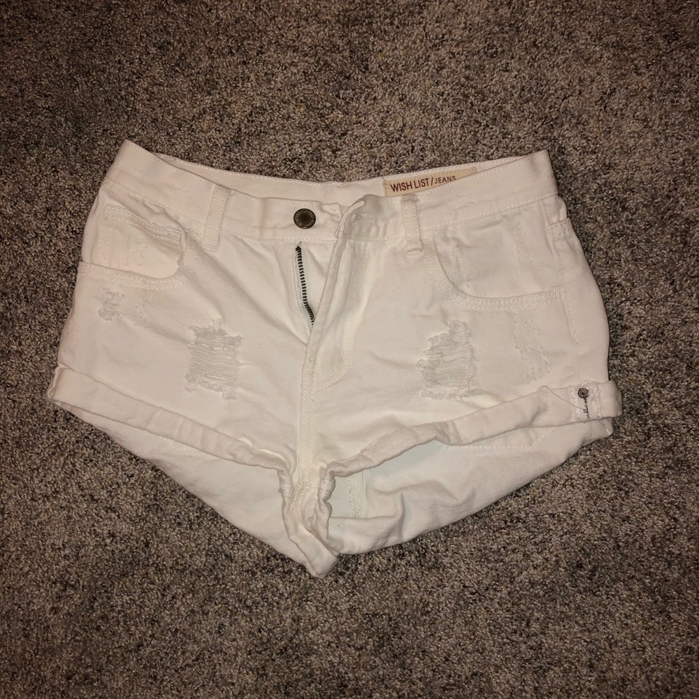 super cute white jean shorts